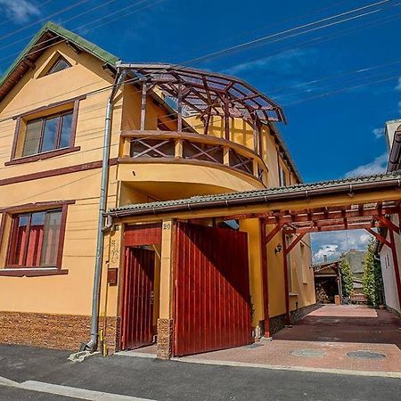 Pensiunea Hanna Brașov Exterior foto