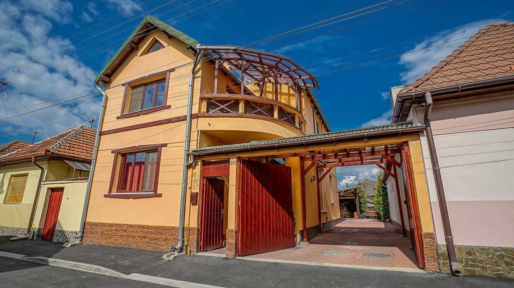 Pensiunea Hanna Brașov Exterior foto